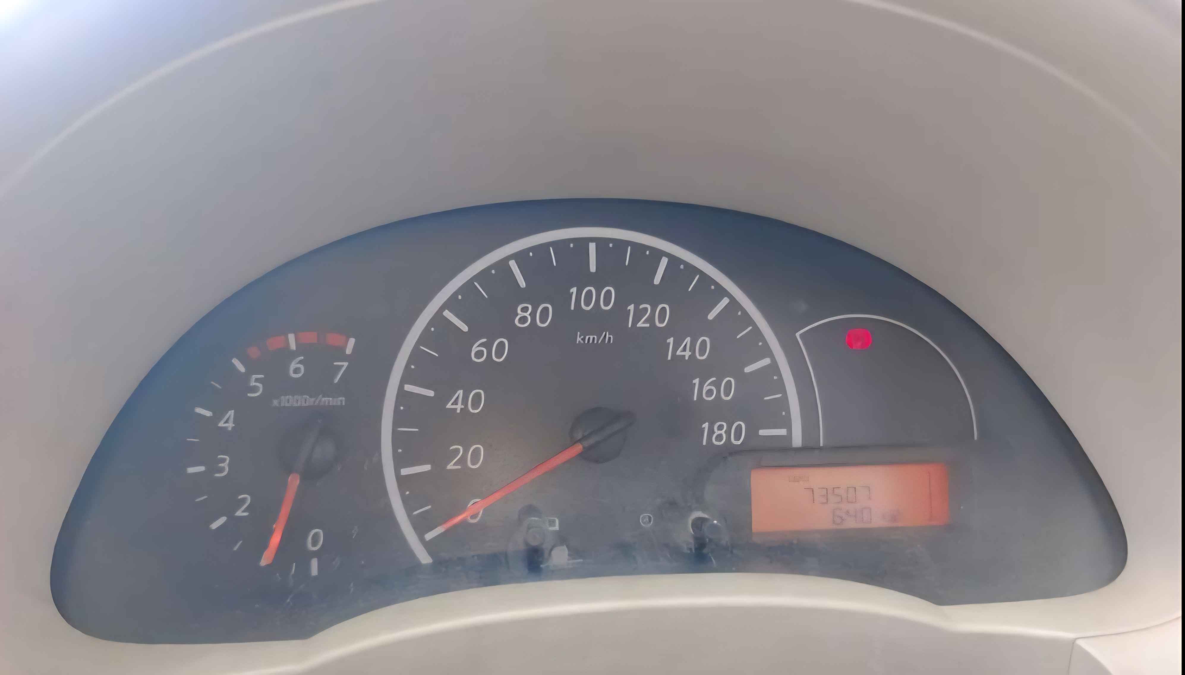 Nissan Micra(2010-2013) Xl Petrol